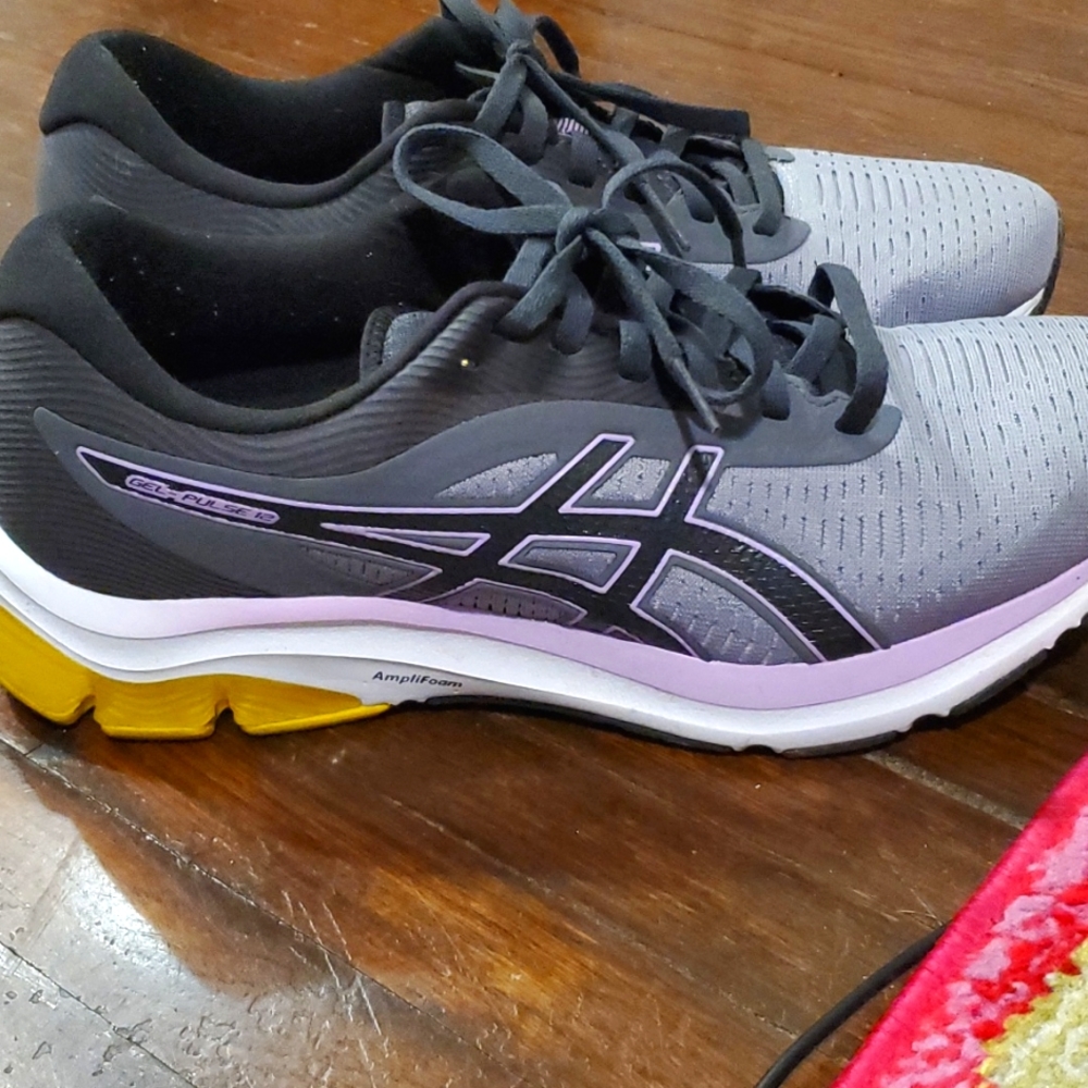 ASICS Gel-Pulse 12